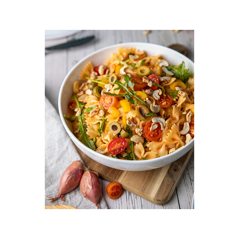 Mediterraner Nudelsalat