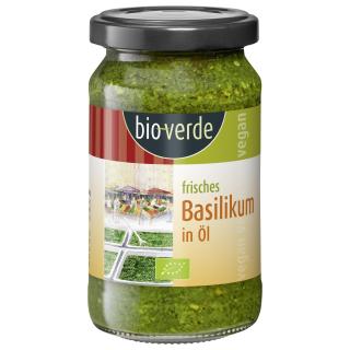 Frisches Basilikum in Öl