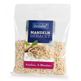 b*Mandeln gehackt