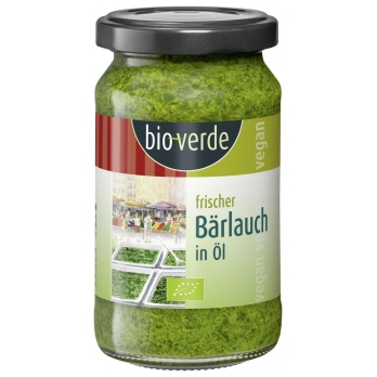 Frischer Bärlauch in Öl