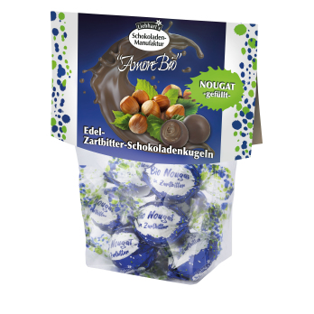Schokoladenkugel mit Nougatfüllung