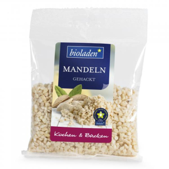 b*Mandeln gehackt